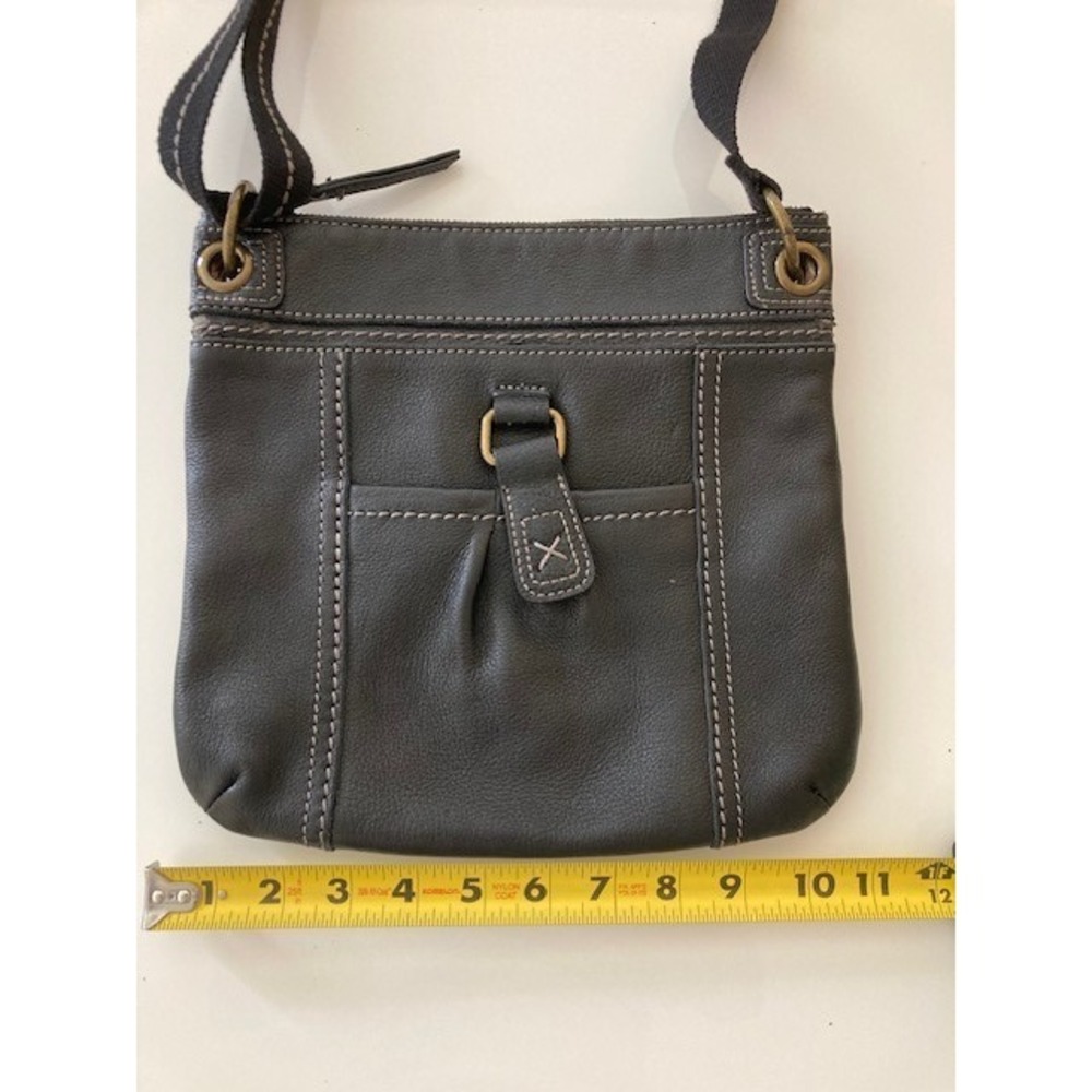 The Sak Black Leather Crossbody Adjustable Handbag - Picture 4 of 10